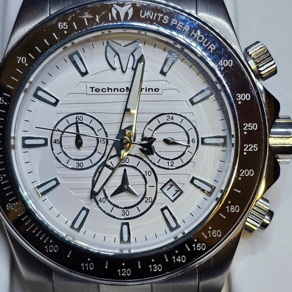 Technomarine Manta Ray TM-220122 very nice shape, new battery - Picture 6 of 6